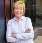 Anne Meeker Watson Headshot